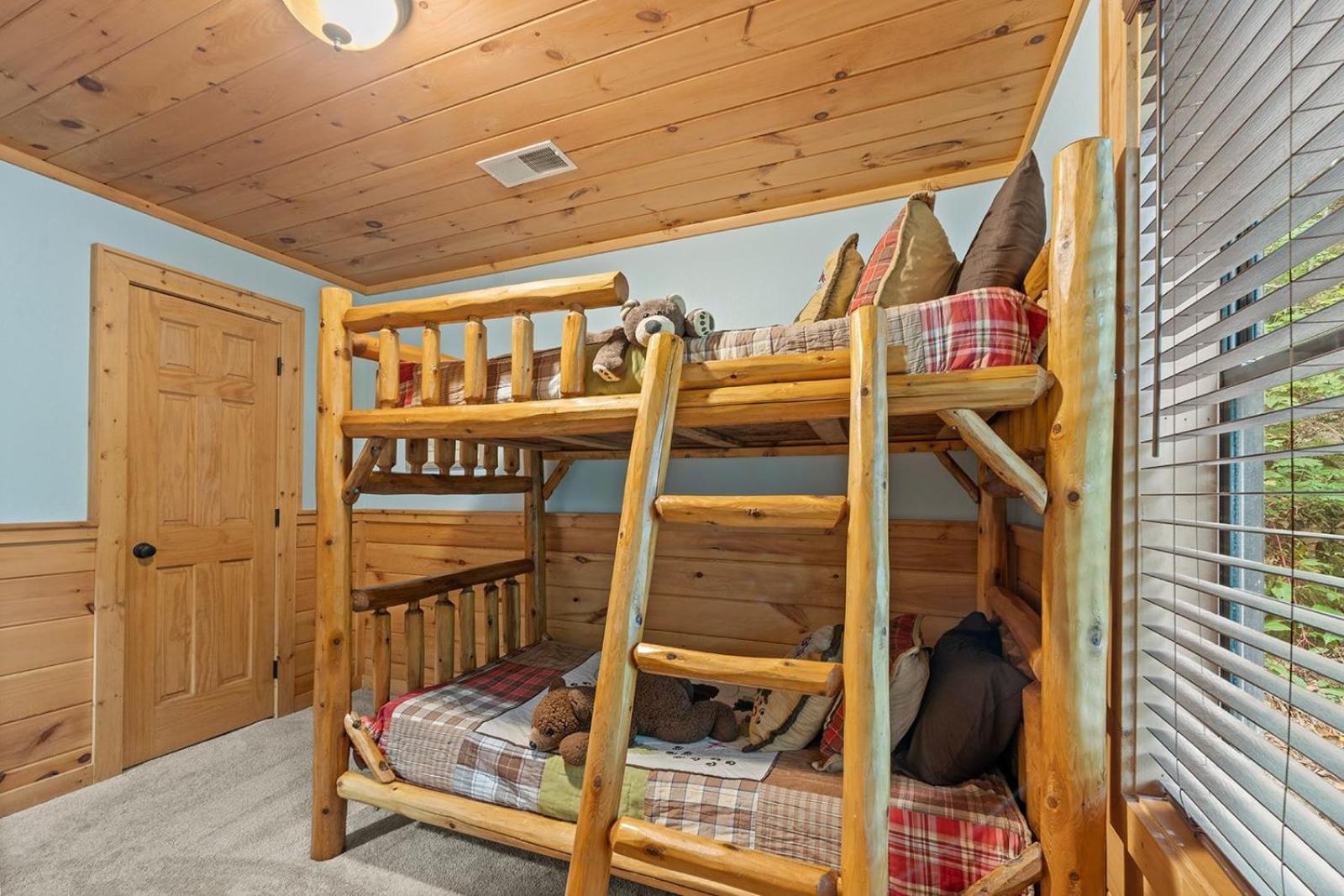 Sugar Bear Mountain﻿ Cabin Pigeon Forge Exterior photo