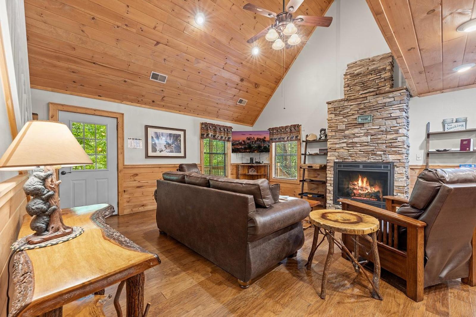 Sugar Bear Mountain﻿ Cabin Pigeon Forge Exterior photo